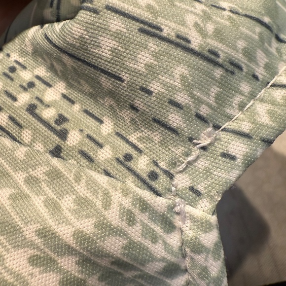 Vintage 1970s Rare Lilly Dache, Mod, Sage Green Polo, Abstract Dot Disco Shirt - Picture 8 of 9